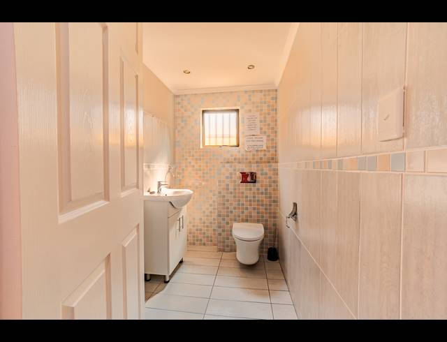 3 BEDROOM HOUSE FOR SALE IN WINDERMERE